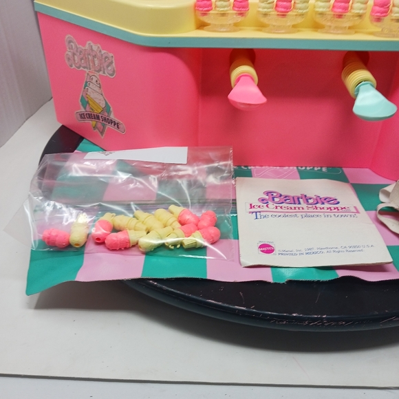 Vintage 1987 Barbie ice cream shoppe - Picture 11 of 16